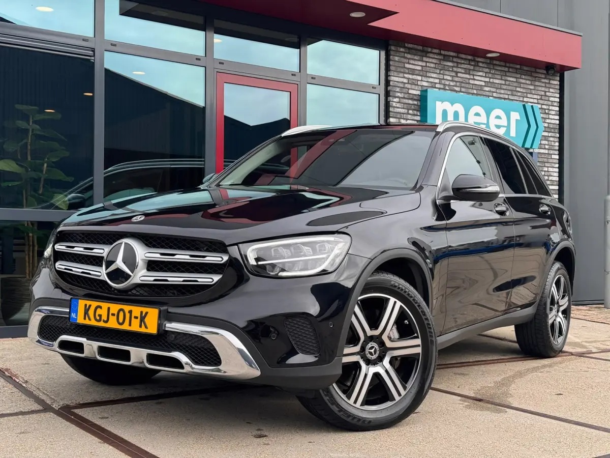 4MATIC l CAMERA l ADAPT.CRUISE l DODE HOEK l TREKHAAK l DEALER OND l