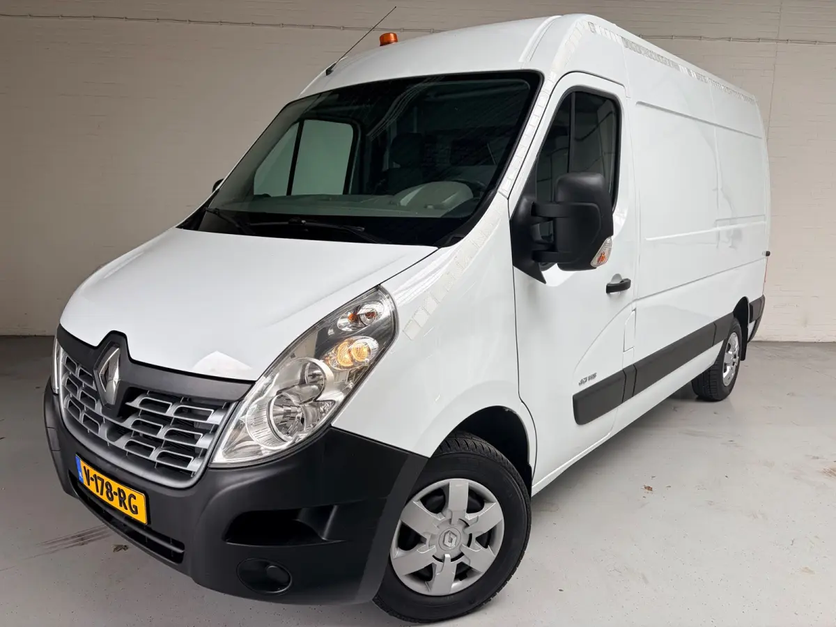 Servicewagen T35 2.3 dCi 145pk euro6 L2H2 BOTT Inrichting, Victron omvormer, Standkachel, Trekhaak, RIJKLAARPRIJS!