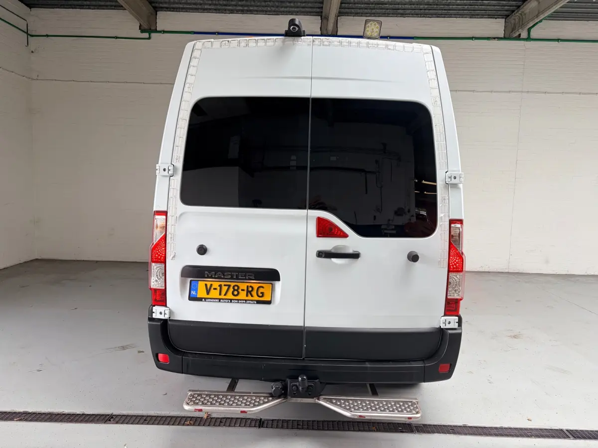Servicewagen T35 2.3 dCi 145pk euro6 L2H2 BOTT Inrichting, Victron omvormer, Standkachel, Trekhaak, RIJKLAARPRIJS!