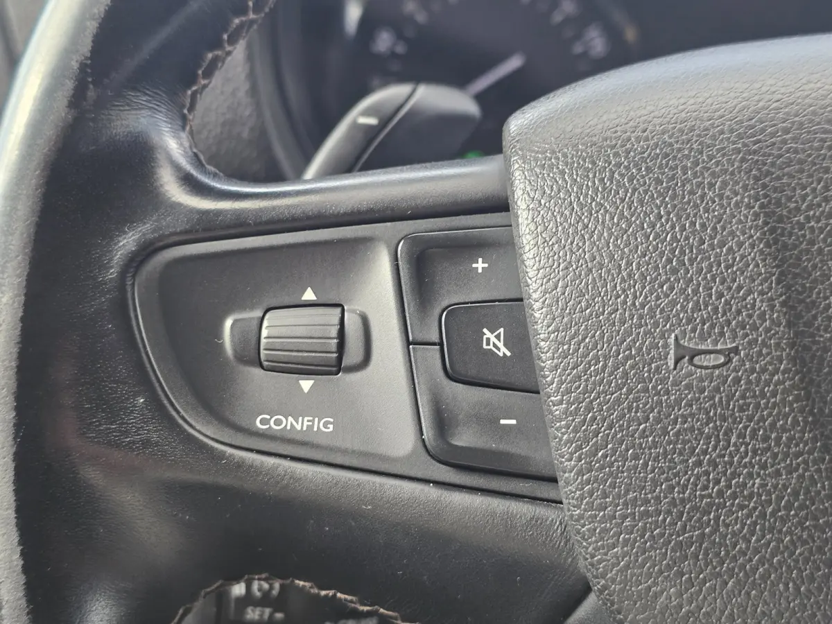 2.0 D-4D Professional / AUT / NAP / Navi / Cruise Control / 3 Zits / Schuifdeur / Trekhaak