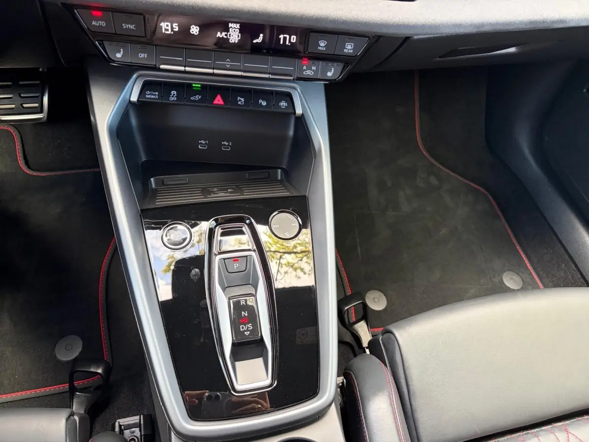 TFSI e 150 kW S line | Trekhaak | Sonos | Leer | Camera achter | Keyless | Matrix | Side assist | Adap cruise |