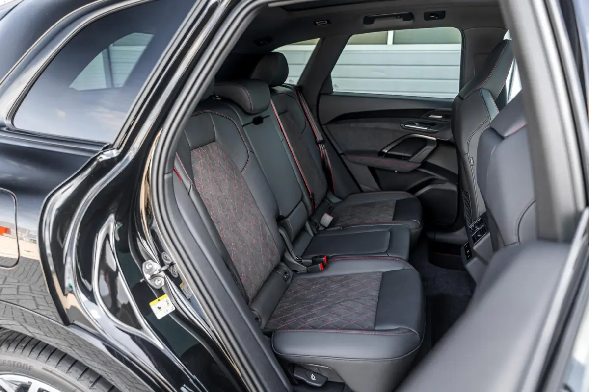 2.0 TFSI e-hybrid quattro S Edition Competition | Multimedia Pack | Panoramadak