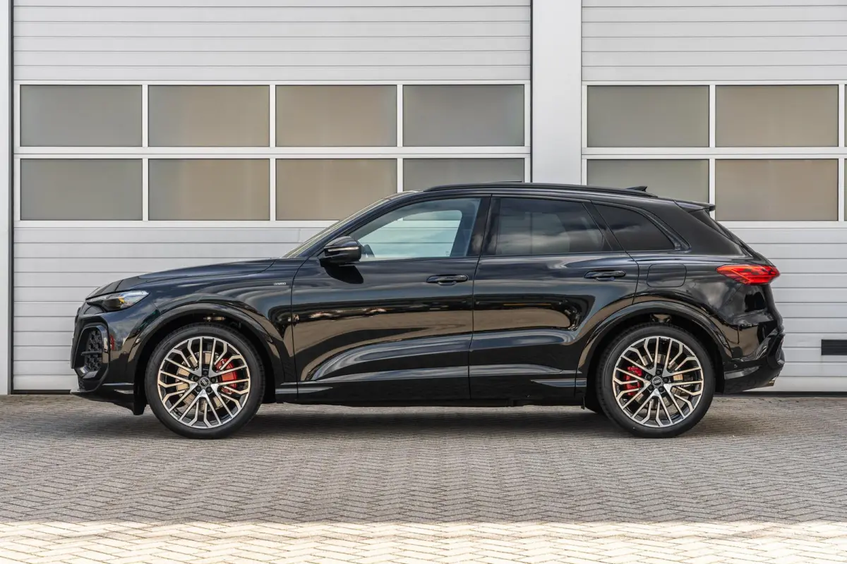 2.0 TFSI e-hybrid quattro S Edition Competition | Multimedia Pack | Panoramadak