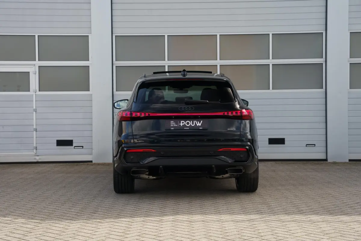 2.0 TFSI e-hybrid quattro S Edition Competition | Multimedia Pack | Panoramadak