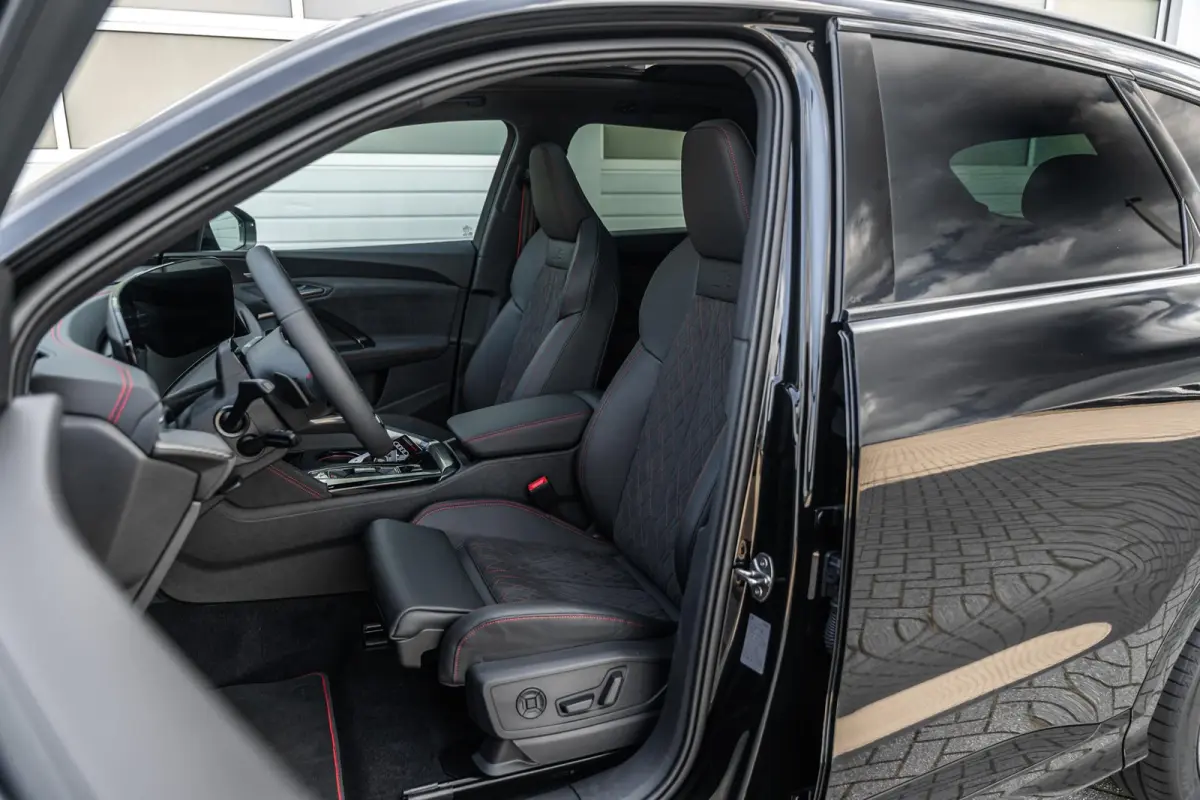 2.0 TFSI e-hybrid quattro S Edition Competition | Multimedia Pack | Panoramadak