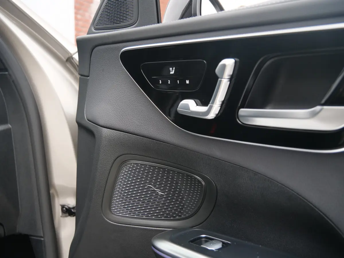300 e AMG Line 313 Pk Automaat Navi / DAB / Apple Carplay / Trekhaak