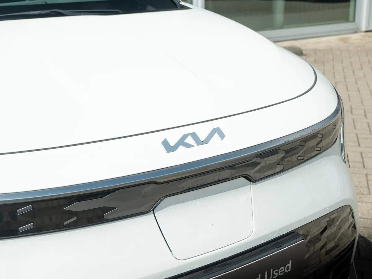 Edition Advanced 64.8 kWh | Stoel en stuurverwarming | Navigatie |