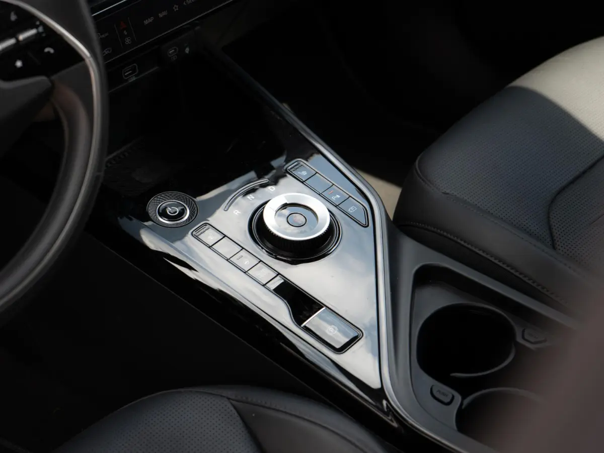 Edition Advanced 64.8 kWh | Stoel en stuurverwarming | Navigatie |