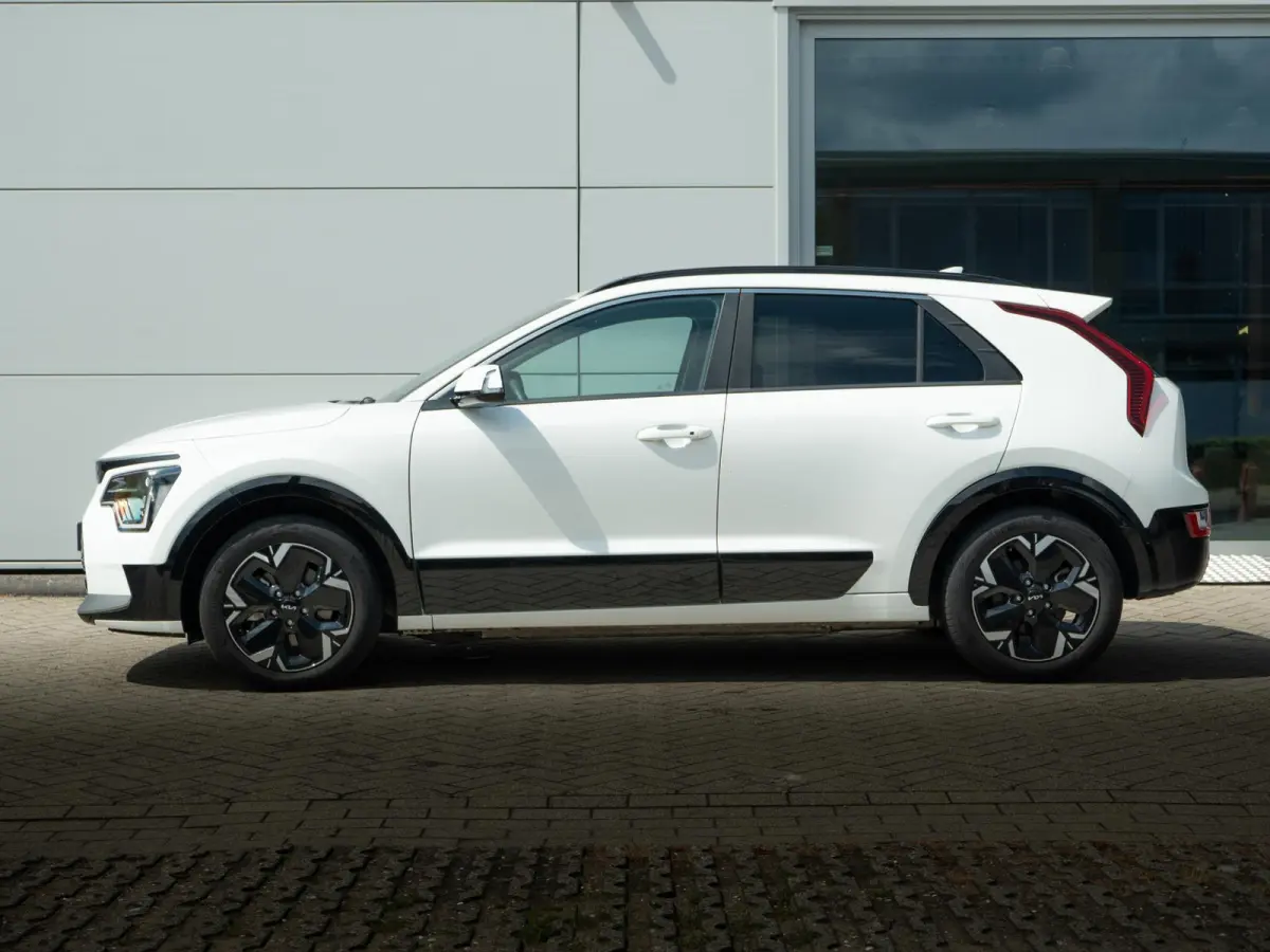 Edition Advanced 64.8 kWh | Stoel en stuurverwarming | Navigatie |