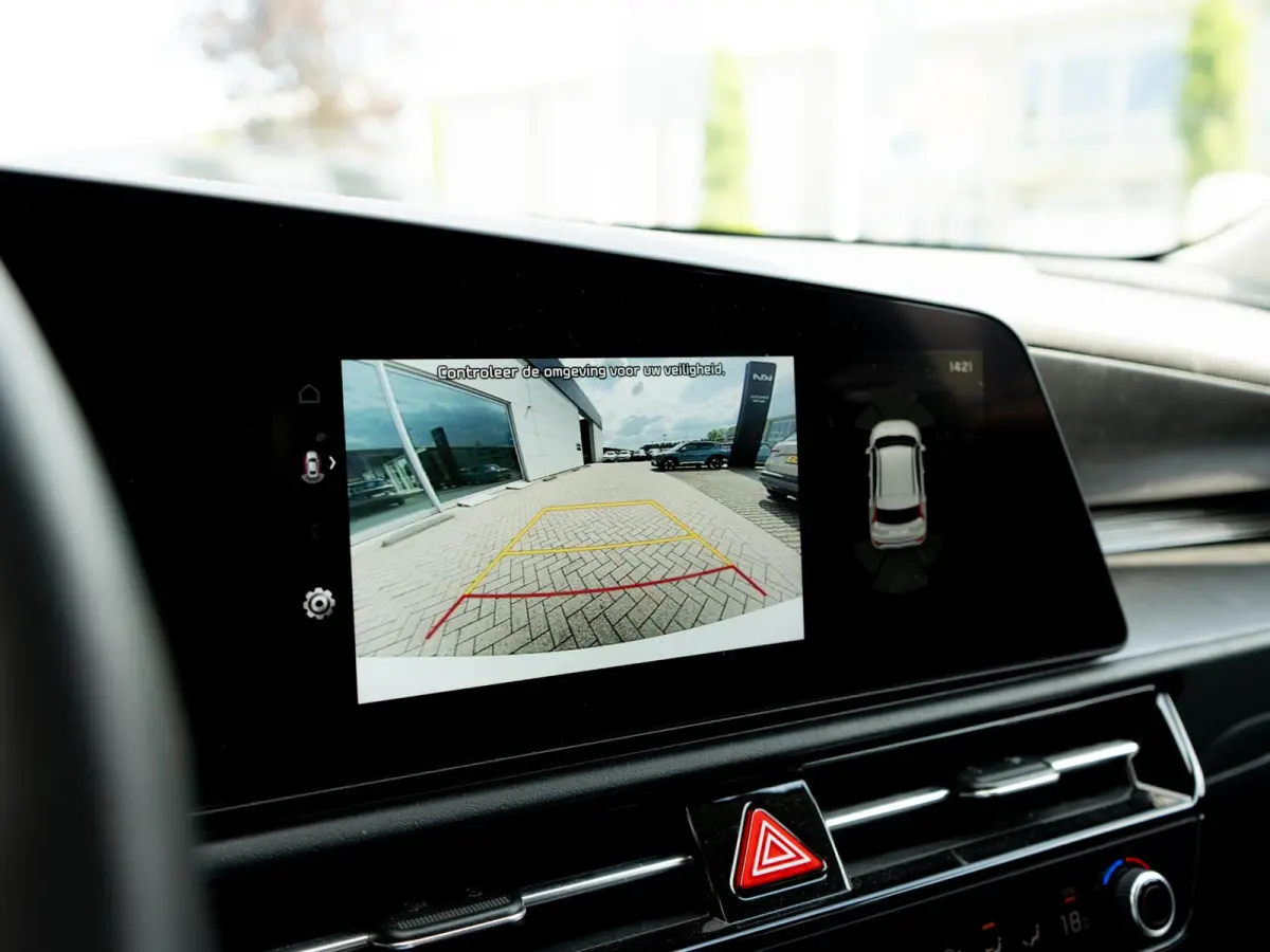 Edition Advanced 64.8 kWh | Stoel en stuurverwarming | Navigatie |