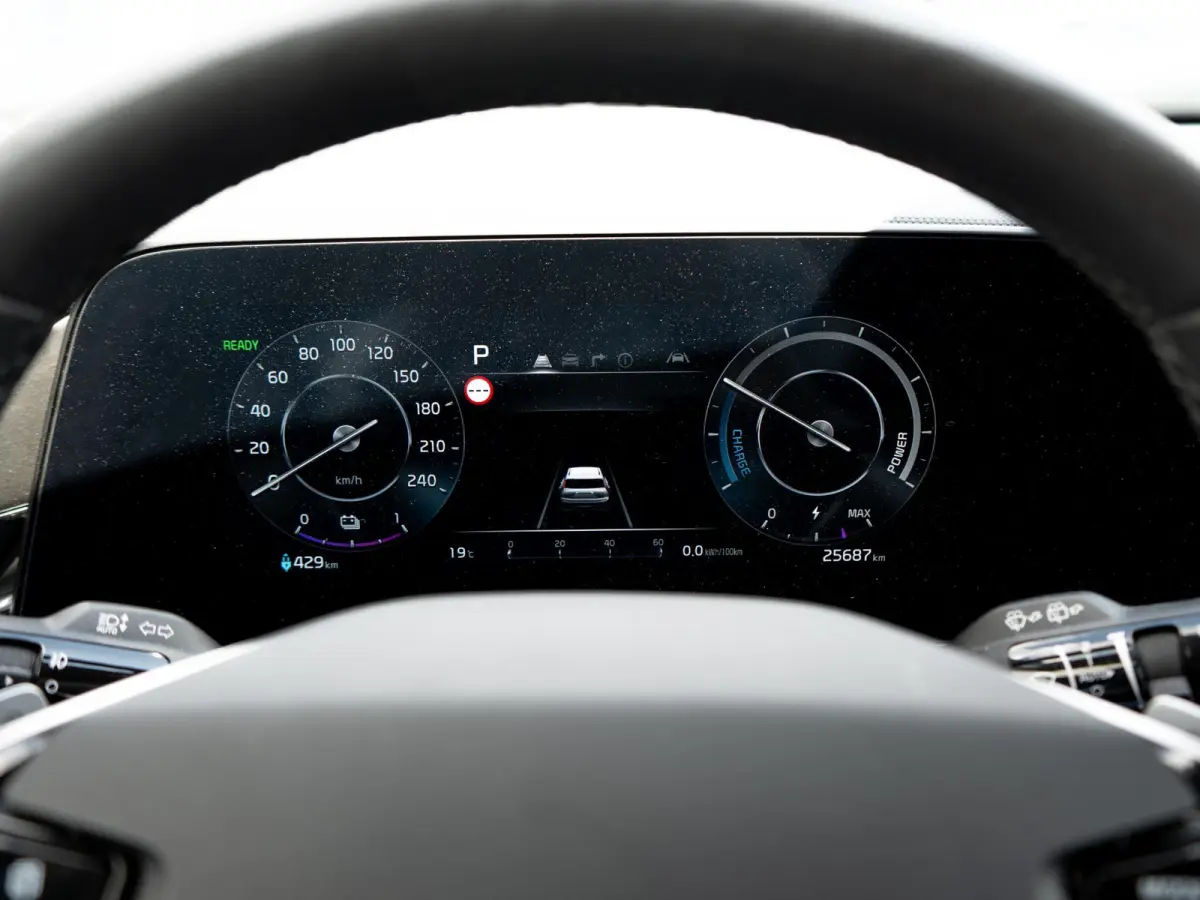 Edition Advanced 64.8 kWh | Stoel en stuurverwarming | Navigatie |