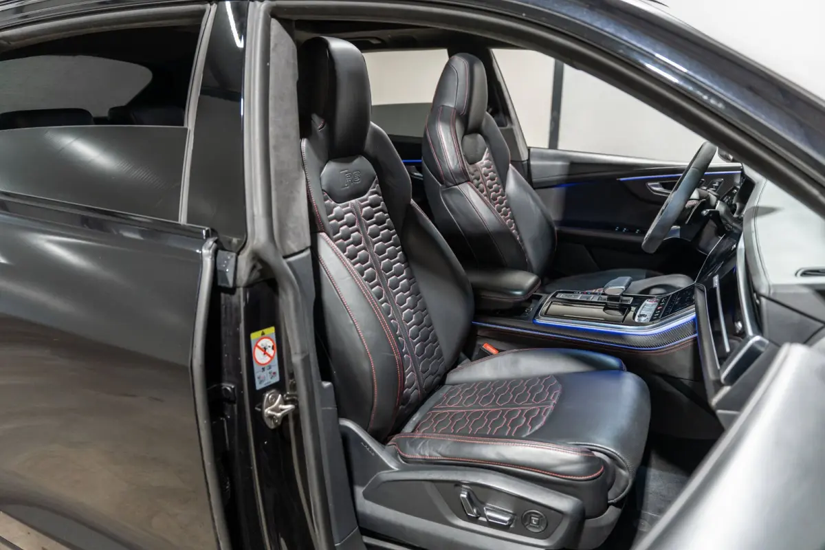 4.0 TFSI RS Q8 quattro Pano Keramisch CARBON B&O 3D FULL