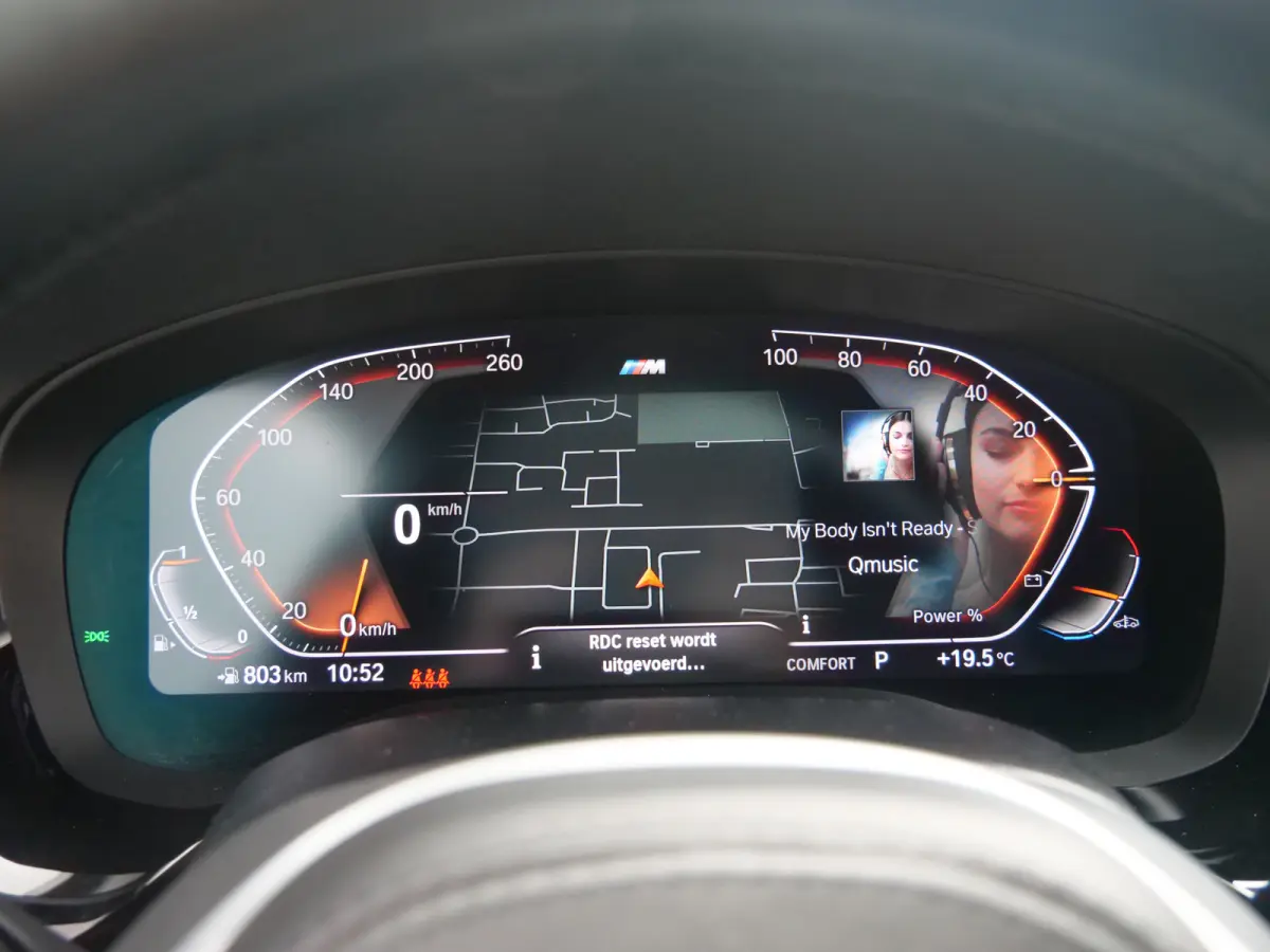 520i High Executive Edition 184 Pk Automaat M-pakket / Navi / DAB / Apple Carplay / Leer