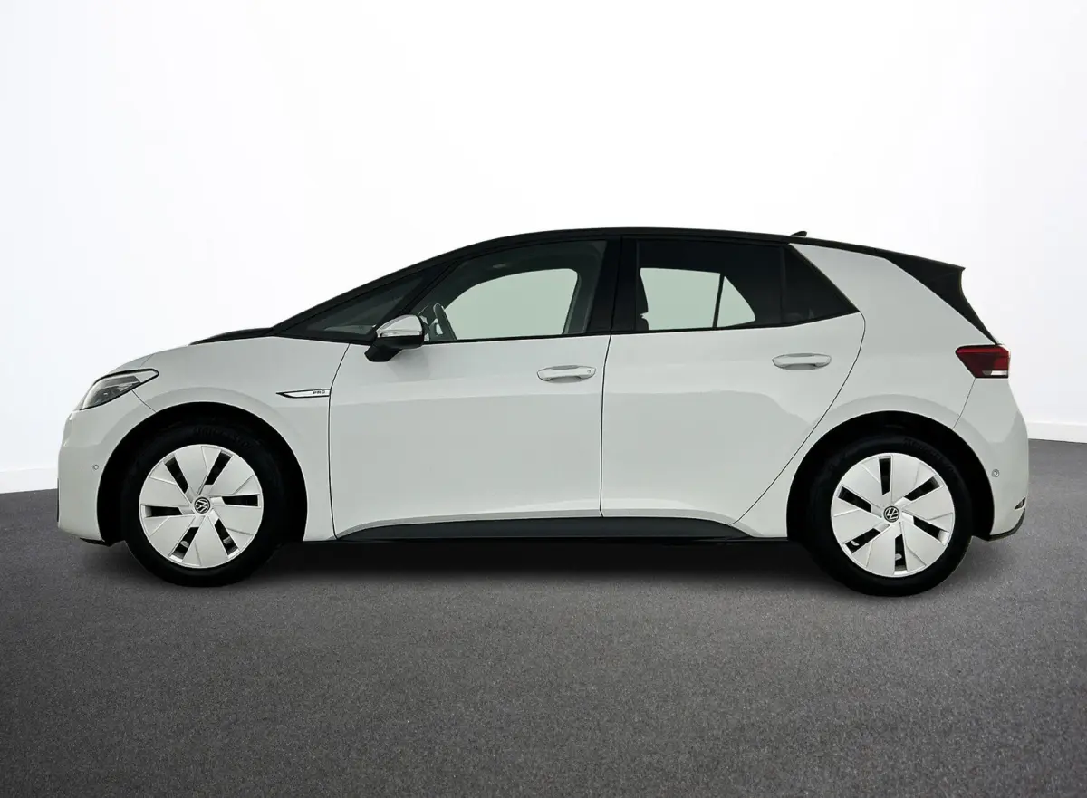 Pro Edition 58 kWh SOH 90 % Climate Control Navigatie Apple Carplay PDC VA + Camera Adaptive Cruise Control Full LED Stoel/Stuurverwarming Alcantara bekleding