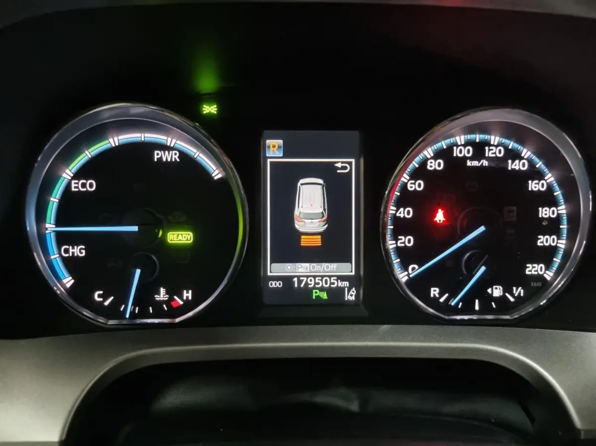 2.5 Hybrid AWD Executive / trekhaak