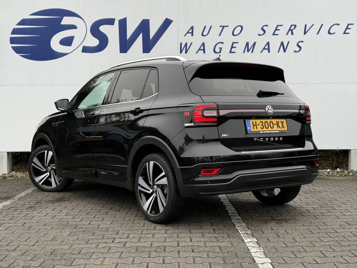 1.0 TSI R-Line | ACC | Dodehoek | LED | DAB+ | 18 inch