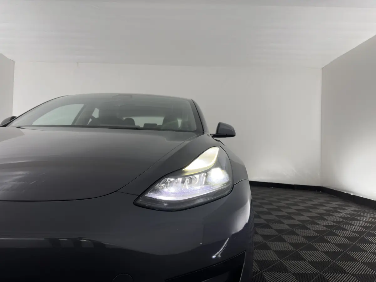 RWD 60 kWh [3-Fase-11kW] {SoH-88%} (INCL-BTW) Aut. *HEATPUMP | PANO | AUTOPILOT | LEATHER | KEYLESS | FULL-LED | MEMORY-PACK | TOPVIEW | DAB | CARPLAY | DIGI-COCKPIT | LANE-ASSIST | HEATED-C