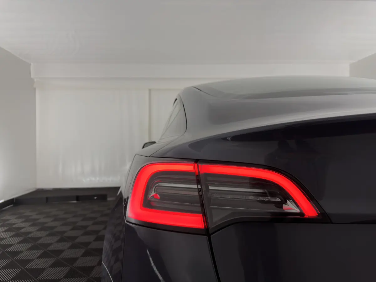 RWD 60 kWh [3-Fase-11kW] {SoH-88%} (INCL-BTW) Aut. *HEATPUMP | PANO | AUTOPILOT | LEATHER | KEYLESS | FULL-LED | MEMORY-PACK | TOPVIEW | DAB | CARPLAY | DIGI-COCKPIT | LANE-ASSIST | HEATED-C