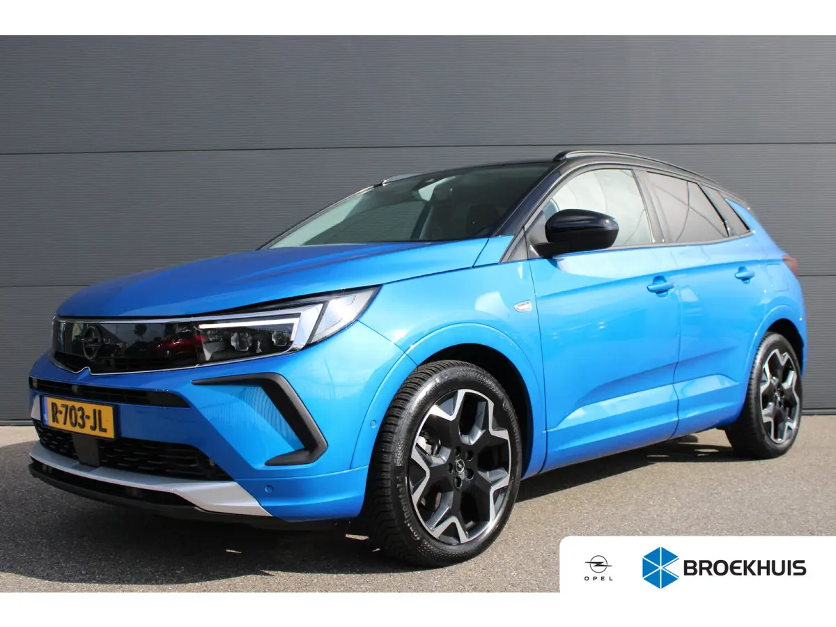 1.6 Turbo Plug-In Hybrid GS | Automaat | Lederen bekleding | Stoelverwarming + koeling | Camera voor + achter |