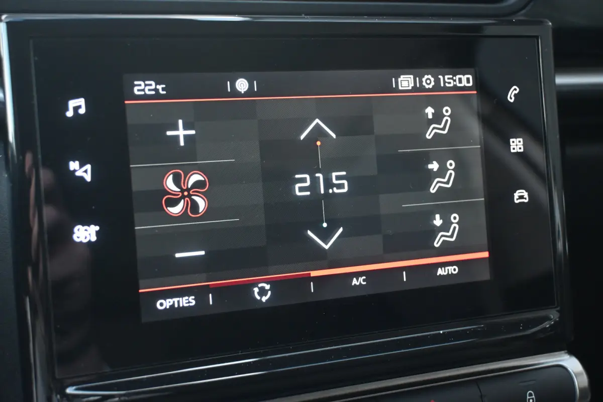 1.2 PureTech Business | Cruise control | Navi by app | DAB | Elektr. ramen voor | LMV 16" | Trekhaak
