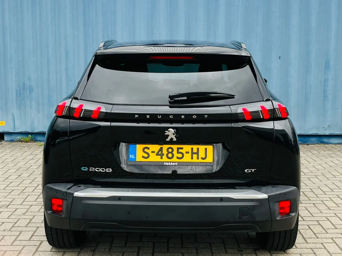 EV GT Pack 50 kWh Schuif kantel dak | Achteruitrijcamera | Alcantara bekleding | Keyless | Adaptive cruise | Apple carplay & Android auto
