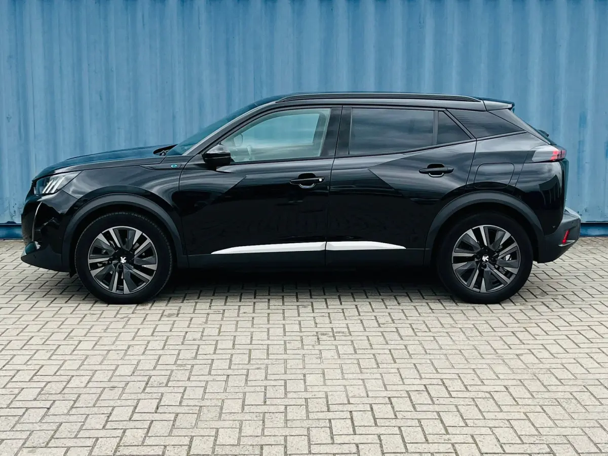 EV GT Pack 50 kWh Schuif kantel dak | Achteruitrijcamera | Alcantara bekleding | Keyless | Adaptive cruise | Apple carplay & Android auto