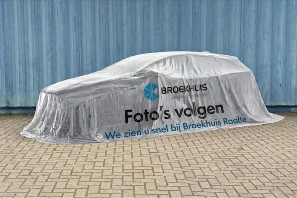 EV GT Pack 50 kWh Schuif kantel dak | Achteruitrijcamera | Alcantara bekleding | Keyless | Adaptive cruise | Apple carplay & Android auto