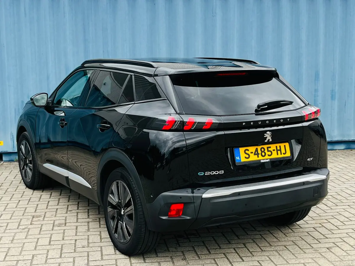 EV GT Pack 50 kWh Schuif kantel dak | Achteruitrijcamera | Alcantara bekleding | Keyless | Adaptive cruise | Apple carplay & Android auto