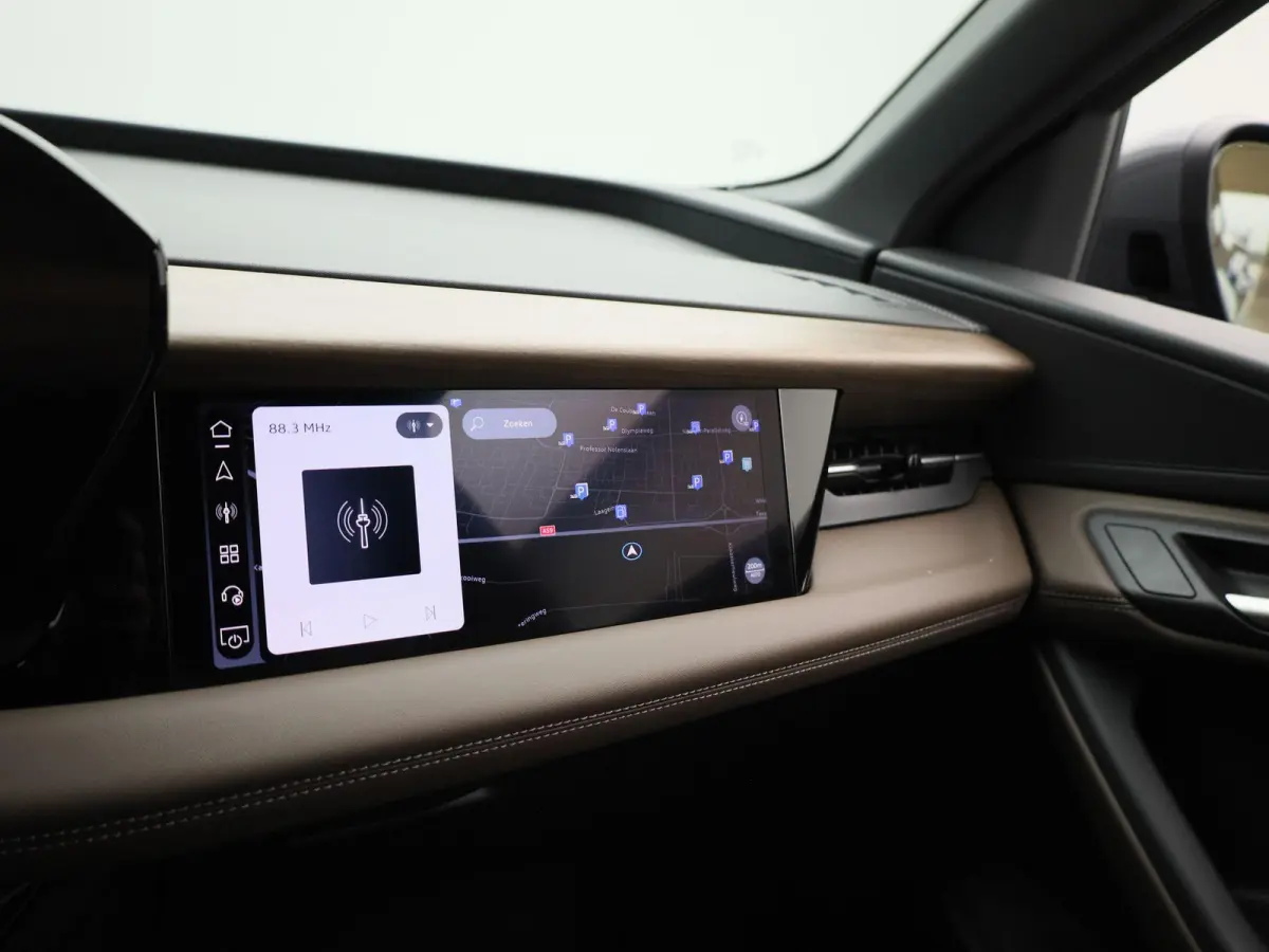 edition performance 100 kWh | Adaptive cruise control | 360 graden camera | Dodehoekdetectie | Geheugen best.stoel | Stuurverwarming | MMI-bijrijdersscherm | Matrix-functie | Warmtepomp | Au