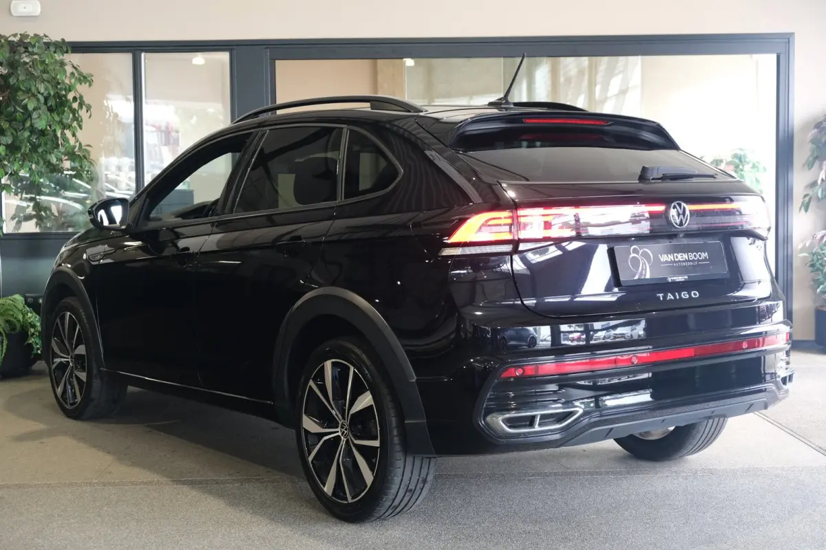 1.5 TSI 2x R-Line 150PK DSG IQ Matrix Led Beats Cam Keyless ACC Navi Virtual