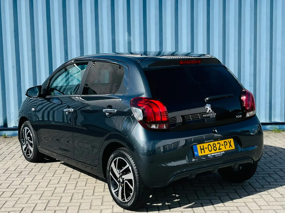 1.0 e-VTi Allure Achteruitrijcamera | Airco | All season banden | Apple carplay & Android auto