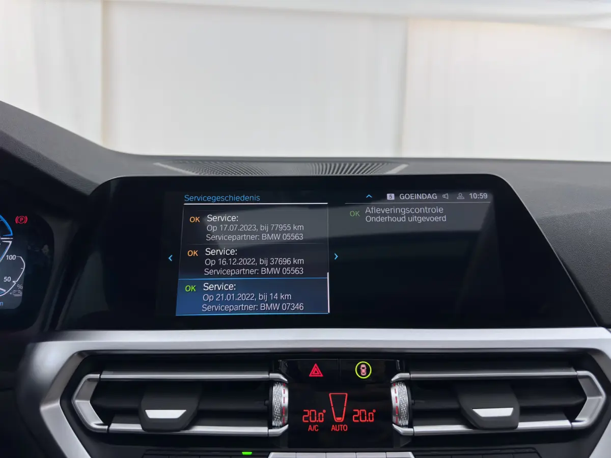 320e Business Edition Plus (Plug-In) {SoH-93%} (INCL-BTW) Aut *PANO | LASER-LED | LEATHER | HEATED-SPORTSEATS | HIFI-SOUND | KEYLESS | DIGI-COCKPIT | NAVI-FULLMAP | DAB | AMBIENTLIGHT | PRIV
