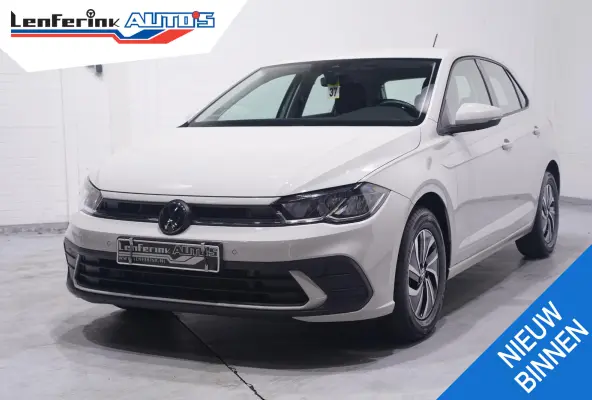 1.0 TSI Life Apple Carplay Airco PDC V+A Stoelverwarming LED LMV "15"