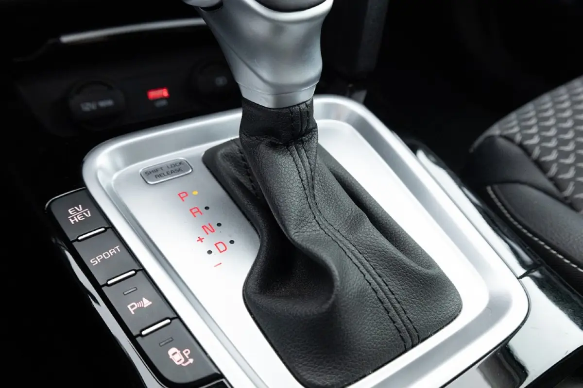 1.6 GDi PHEV DynamicPlusLine | Half LEDER | CARPLAY | Full LED | Stoelverwarming