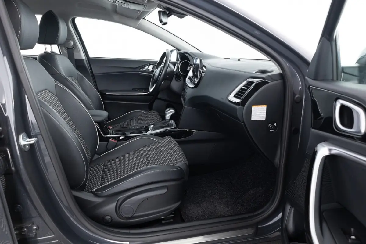 1.6 GDi PHEV DynamicPlusLine | Half LEDER | CARPLAY | Full LED | Stoelverwarming
