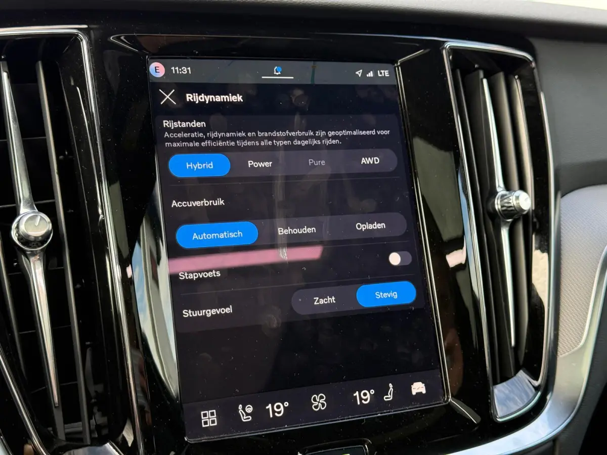T8 Plug-in hybrid AWD Plus Dark | Trekhaak | Harman / Kardon | Head-Up Display | 360 Graden Camera | Panoramadak |