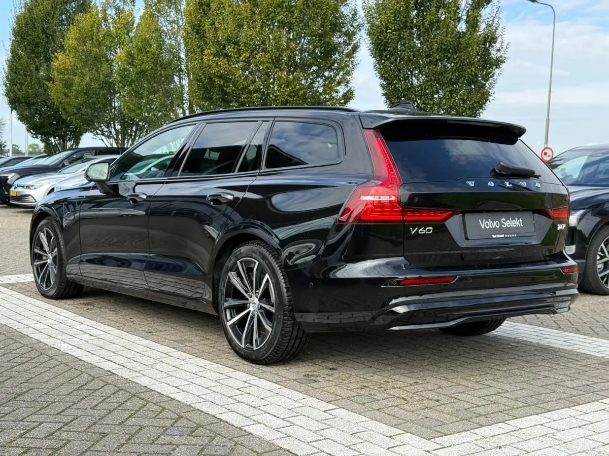 T8 Plug-in hybrid AWD Plus Dark | Trekhaak | Harman / Kardon | Head-Up Display | 360 Graden Camera | Panoramadak |