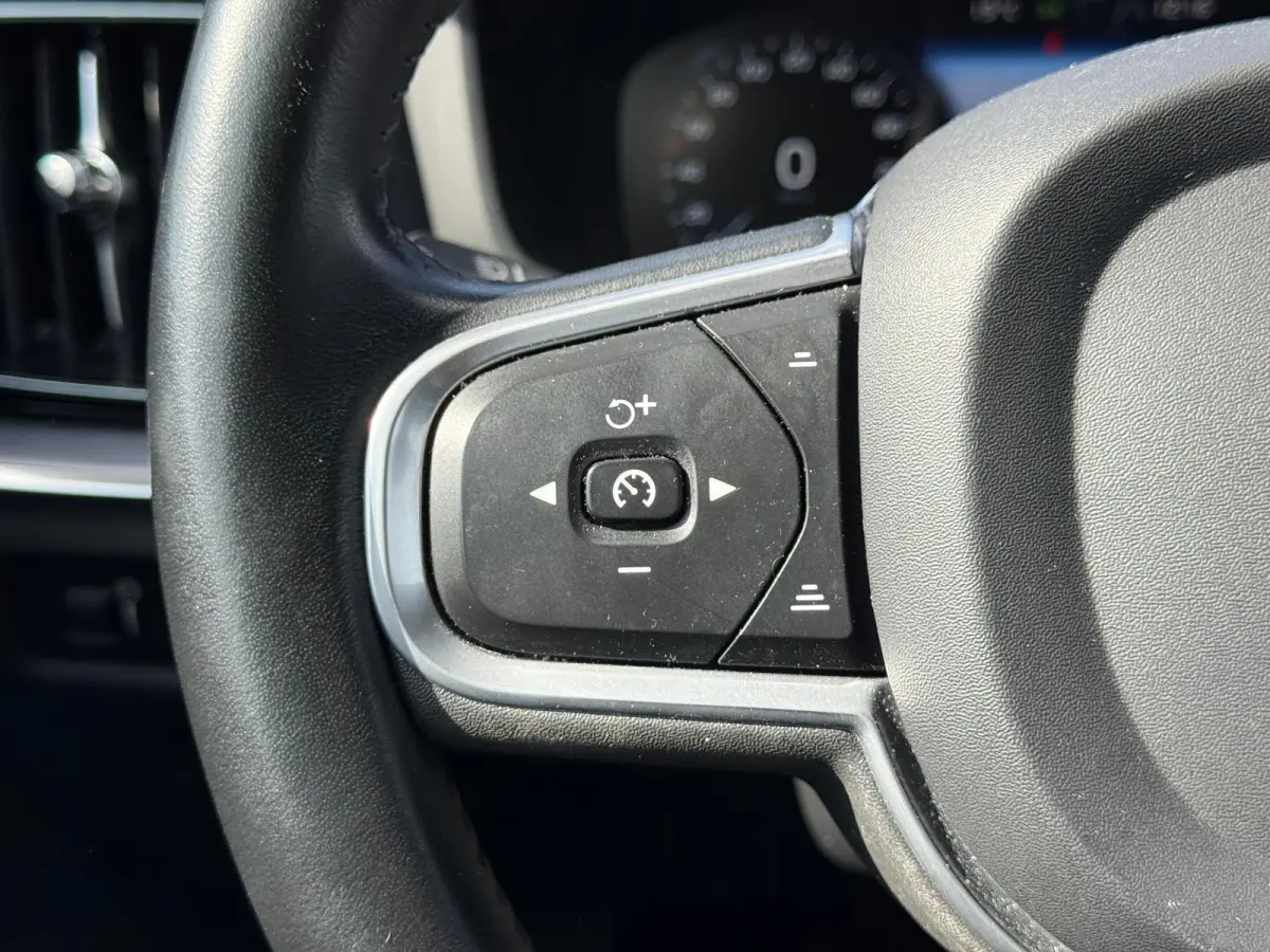 T8 Plug-in hybrid AWD Plus Dark | Trekhaak | Harman / Kardon | Head-Up Display | 360 Graden Camera | Panoramadak |