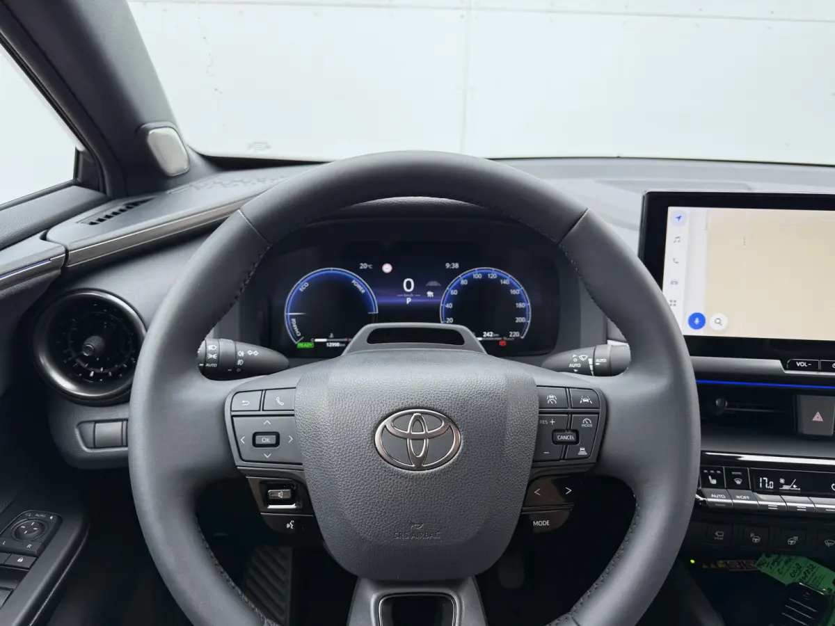 2.0 Hybrid 200 Executive | ACC | Memory | HUD | 360* Camera | 19 inch