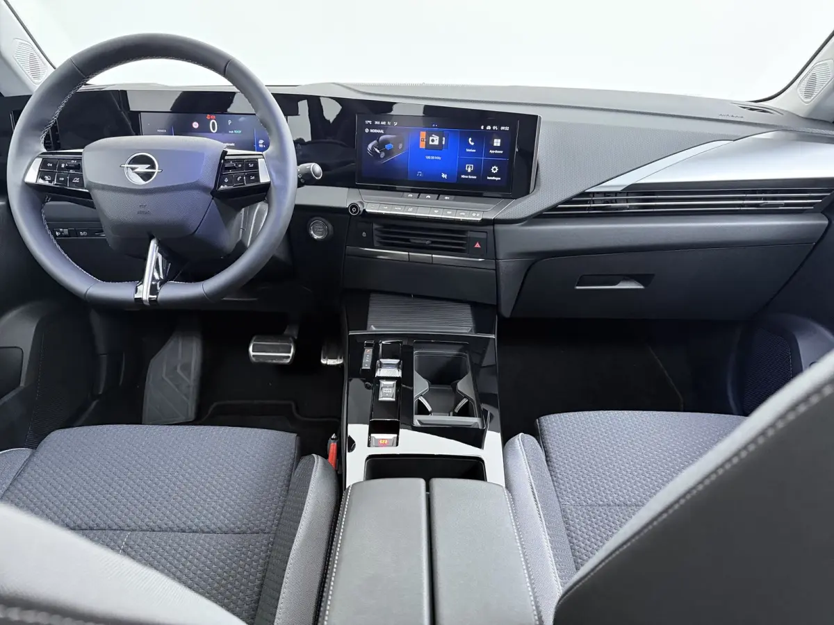 54 kWh Edition | Airco (automatisch) | Apple Carplay/Android Auto|telefoonintegratie premium | Cruise control adaptief