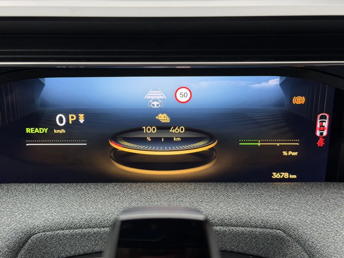 Max Comfort Range 74 kWh (Elektrisch Schuifdak - Leder incl verwarming/koeling/massage/geheugen - Elektrische Klep - 360gr Camera - Adaptieve Cruise Controle - Warmtepomp)