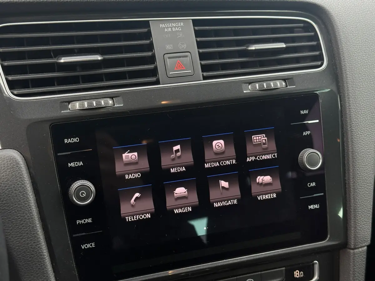 1.0 TSI 110PK Comfortline CARPLAY|PDC|LED