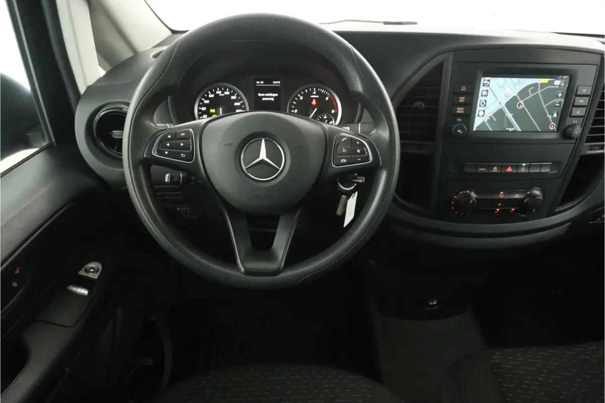 114 CDI Lang | Automaat | Airco | Cruise | 3 Zits | Trekhaak | Camera | Carplay | Navi