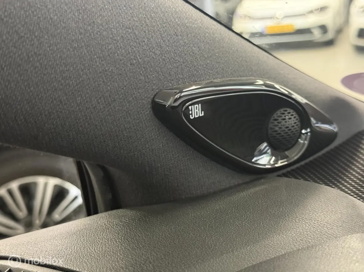 2.0 Hybrid Executive JBL HUD|CAMERA|JBL|ACC|