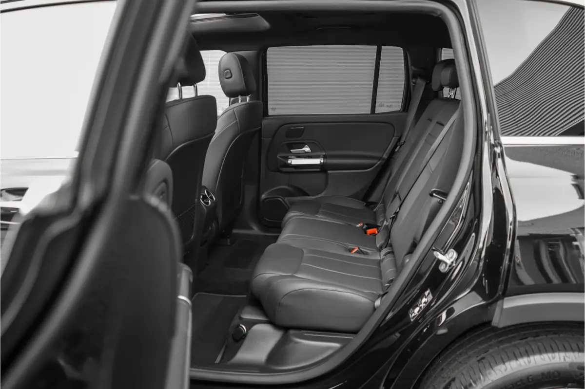 300 4MATIC 67 kWh Pano Distronic Plus Multi Contourstoelen Memory Keyless