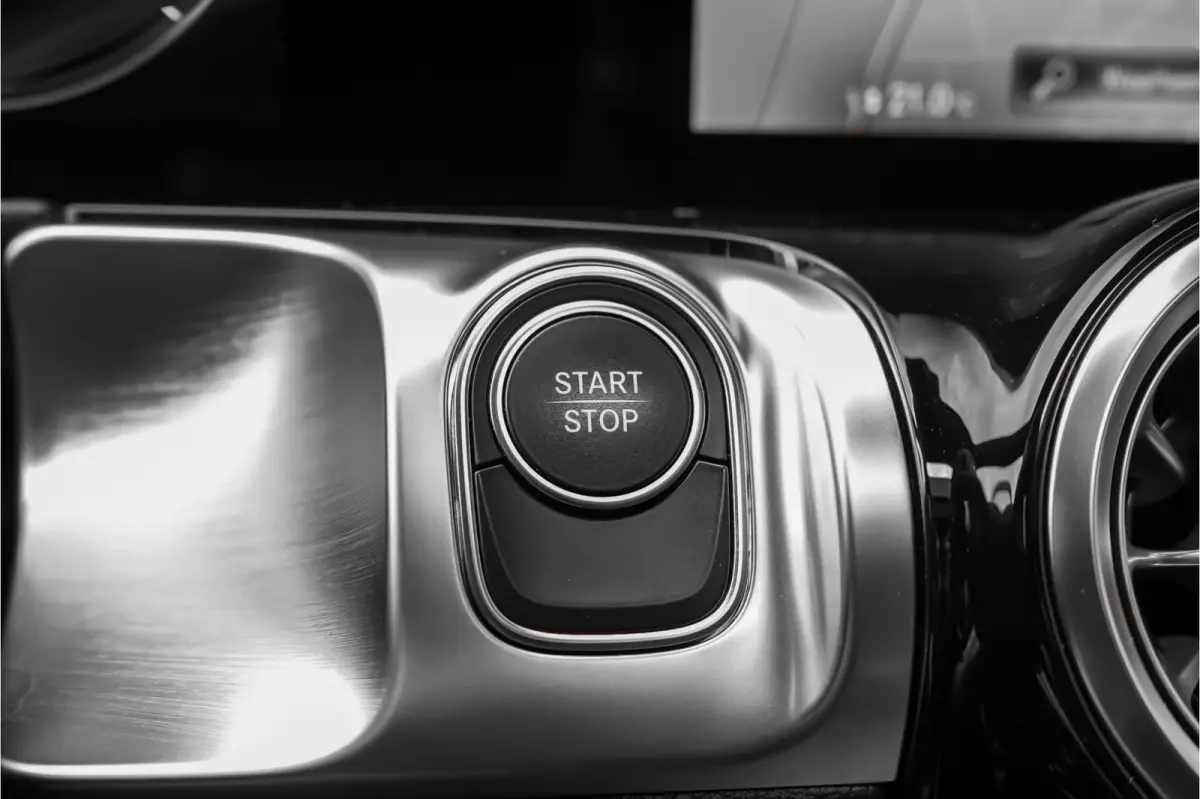 300 4MATIC 67 kWh Pano Distronic Plus Multi Contourstoelen Memory Keyless