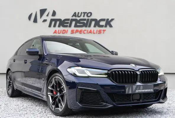 530e M Sport / M Sportstoelen/ Schuif-kanteldak/ Harman Kardon/ Head-up/ 210 kW