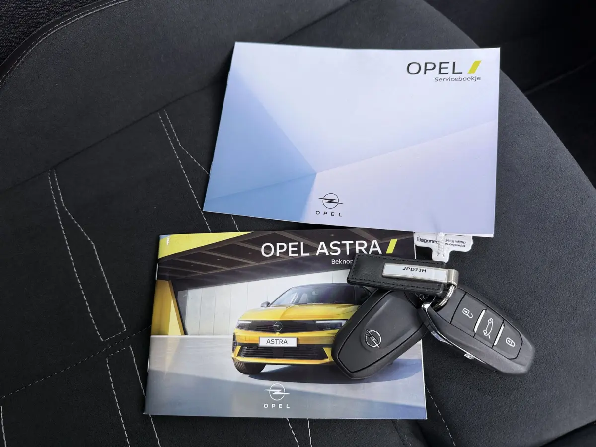1.2 GS Line | Alcantara bekleding | Cruise control adaptief | LED koplampen