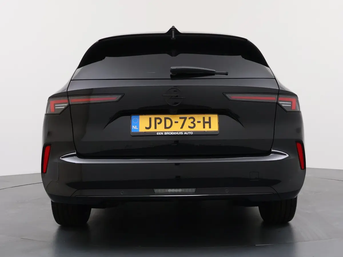 1.2 GS Line | Alcantara bekleding | Cruise control adaptief | LED koplampen