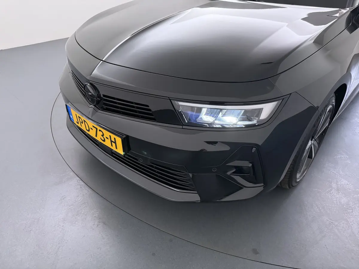 1.2 GS Line | Alcantara bekleding | Cruise control adaptief | LED koplampen